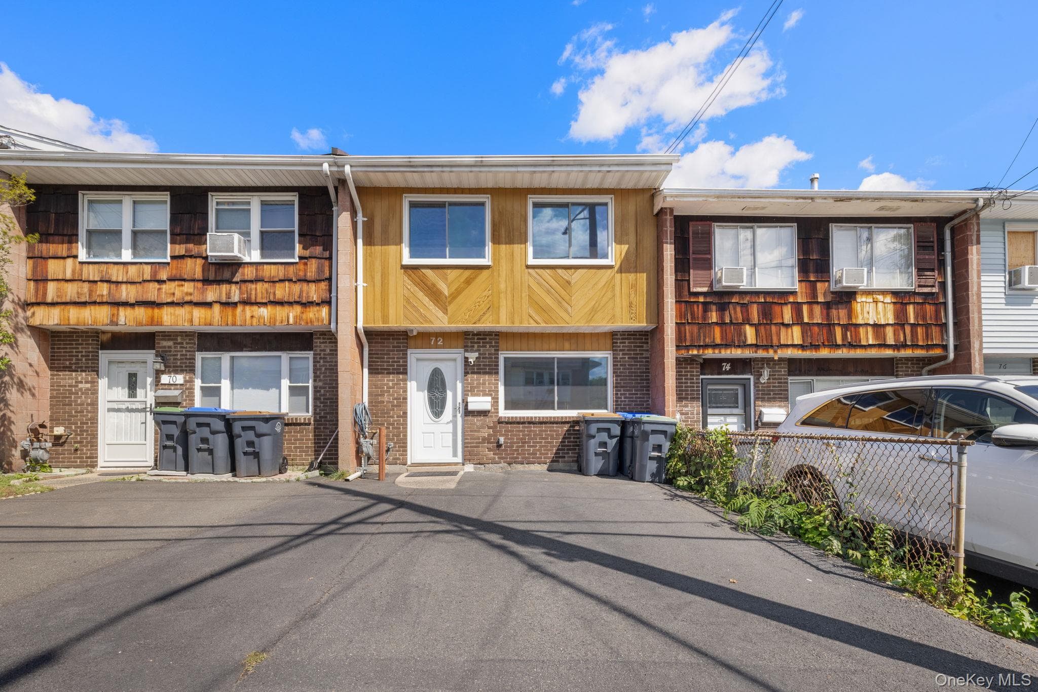 72 Kennedy Drive thumbnail 3