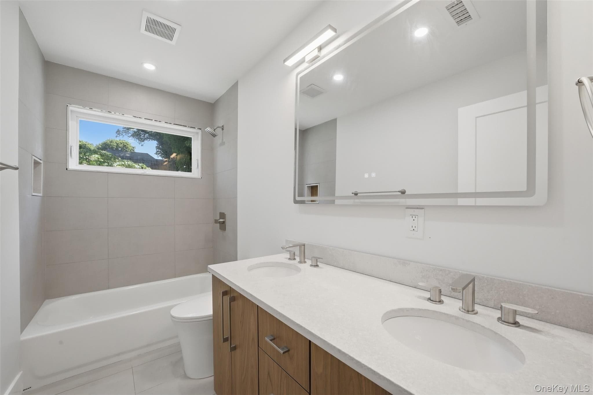 42 Euclid Avenue thumbnail 18