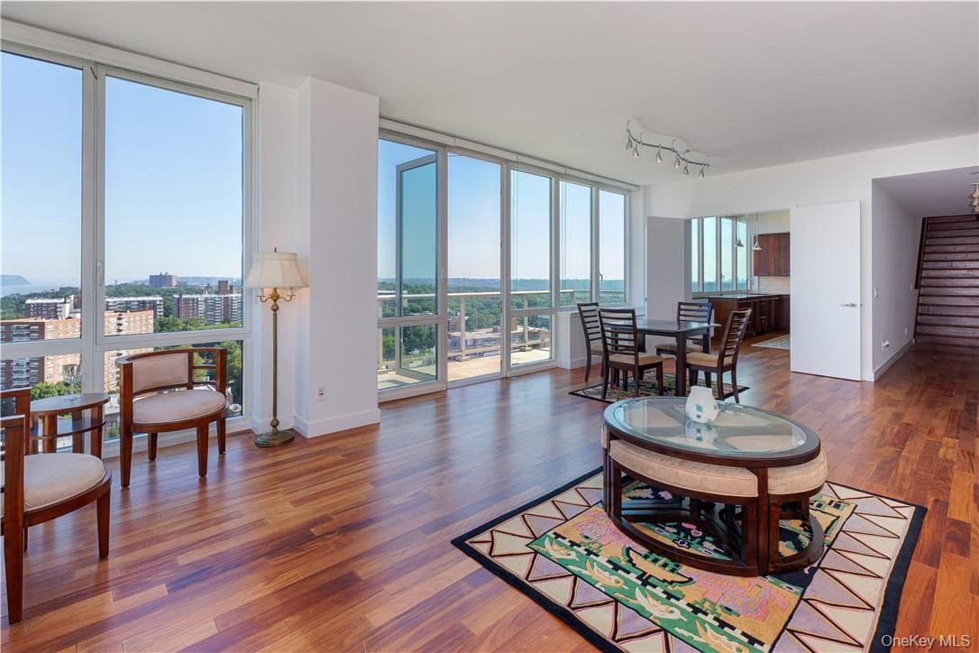 640 W 237th Street Unit: 20B thumbnail 2