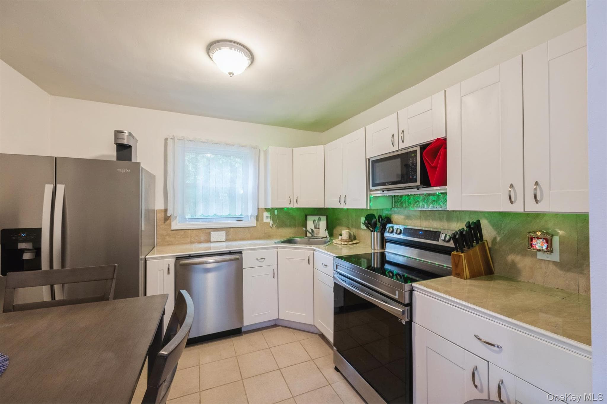 127 Hallock Landing Road thumbnail 8