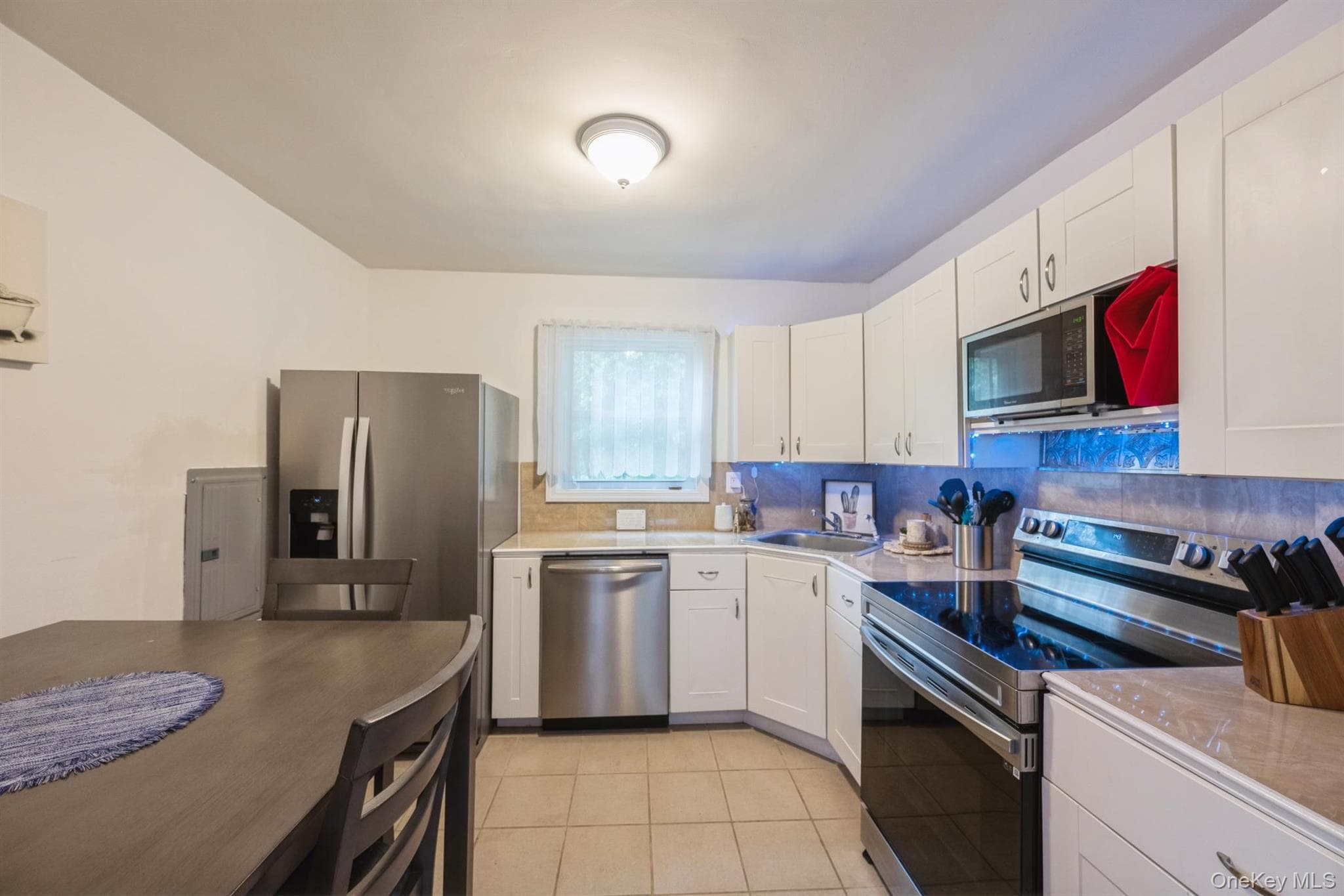 127 Hallock Landing Road thumbnail 9