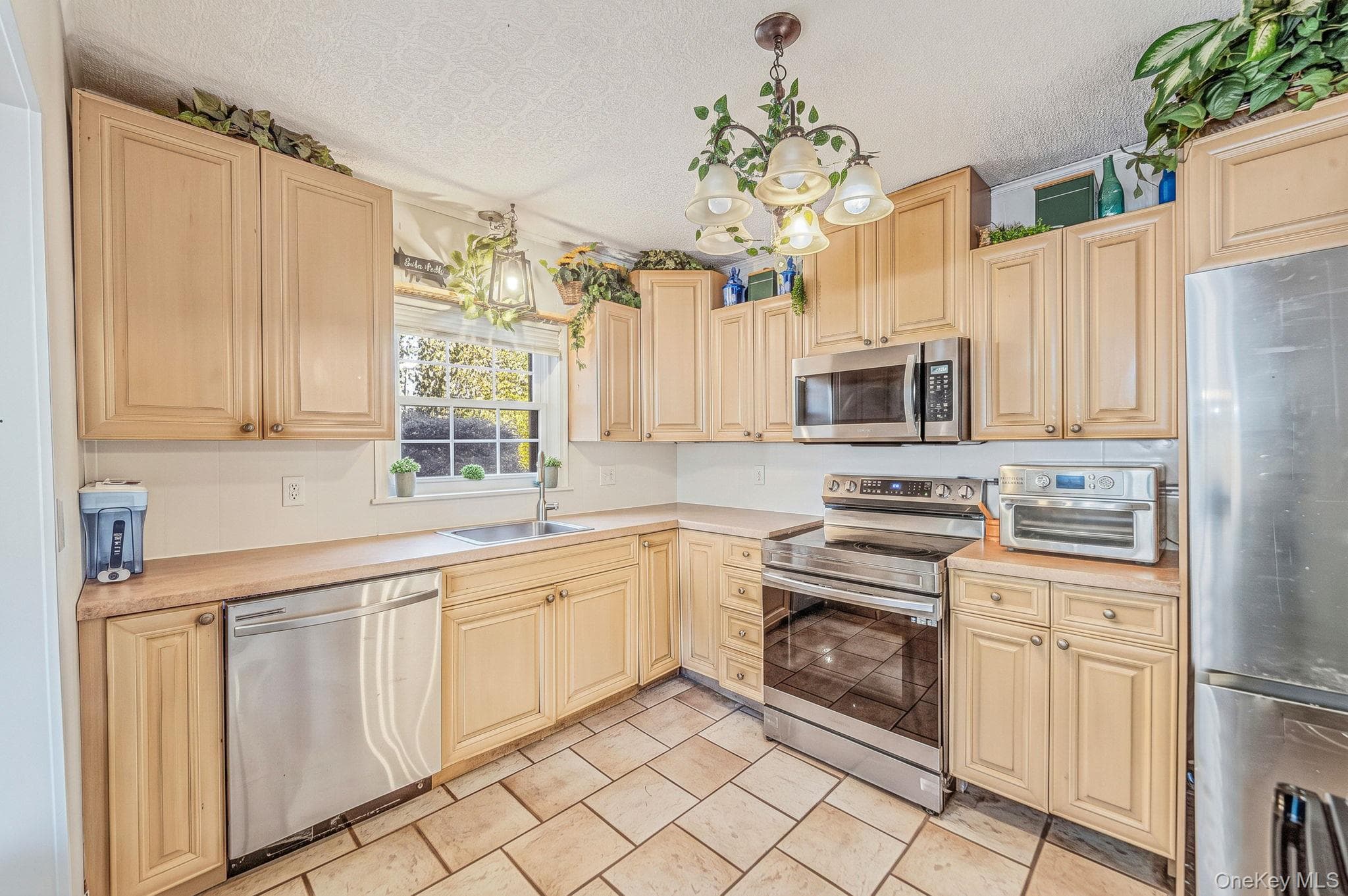 414 Avalon Place thumbnail 21