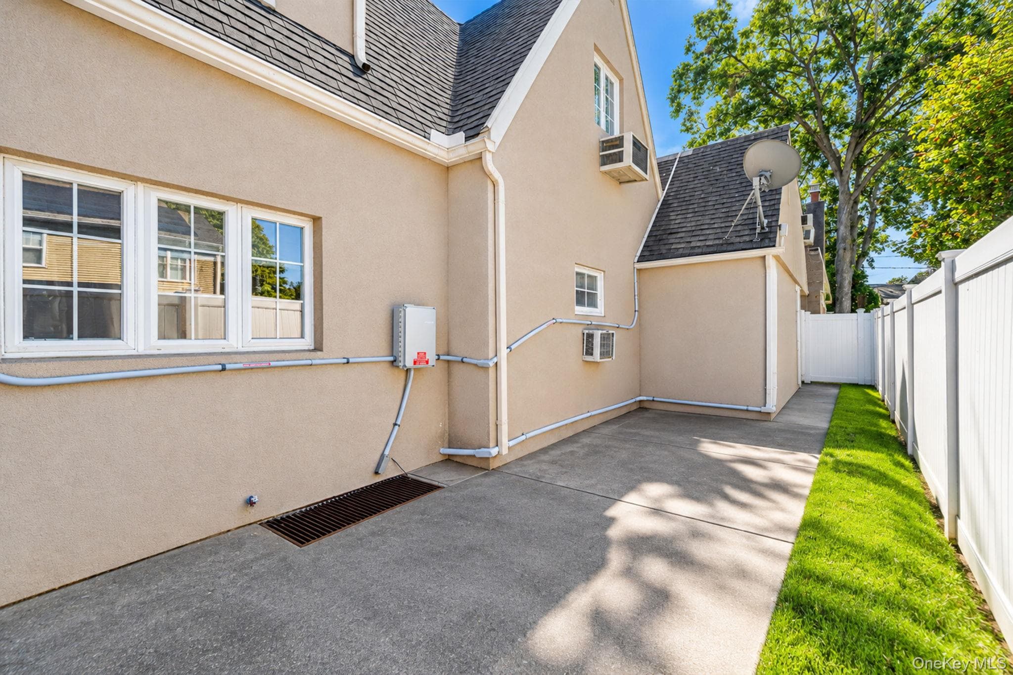 414 Avalon Place thumbnail 8