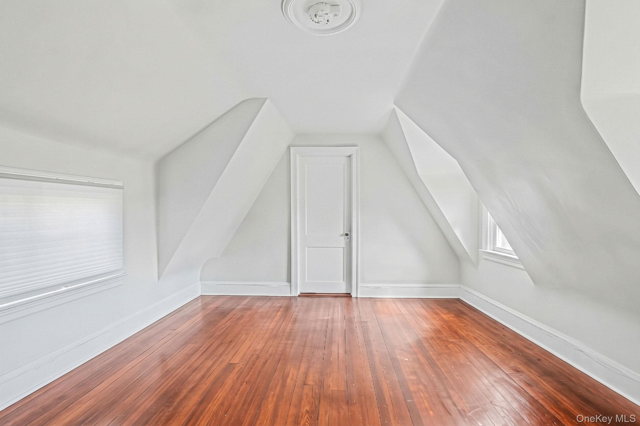 414 Avalon Place thumbnail 29