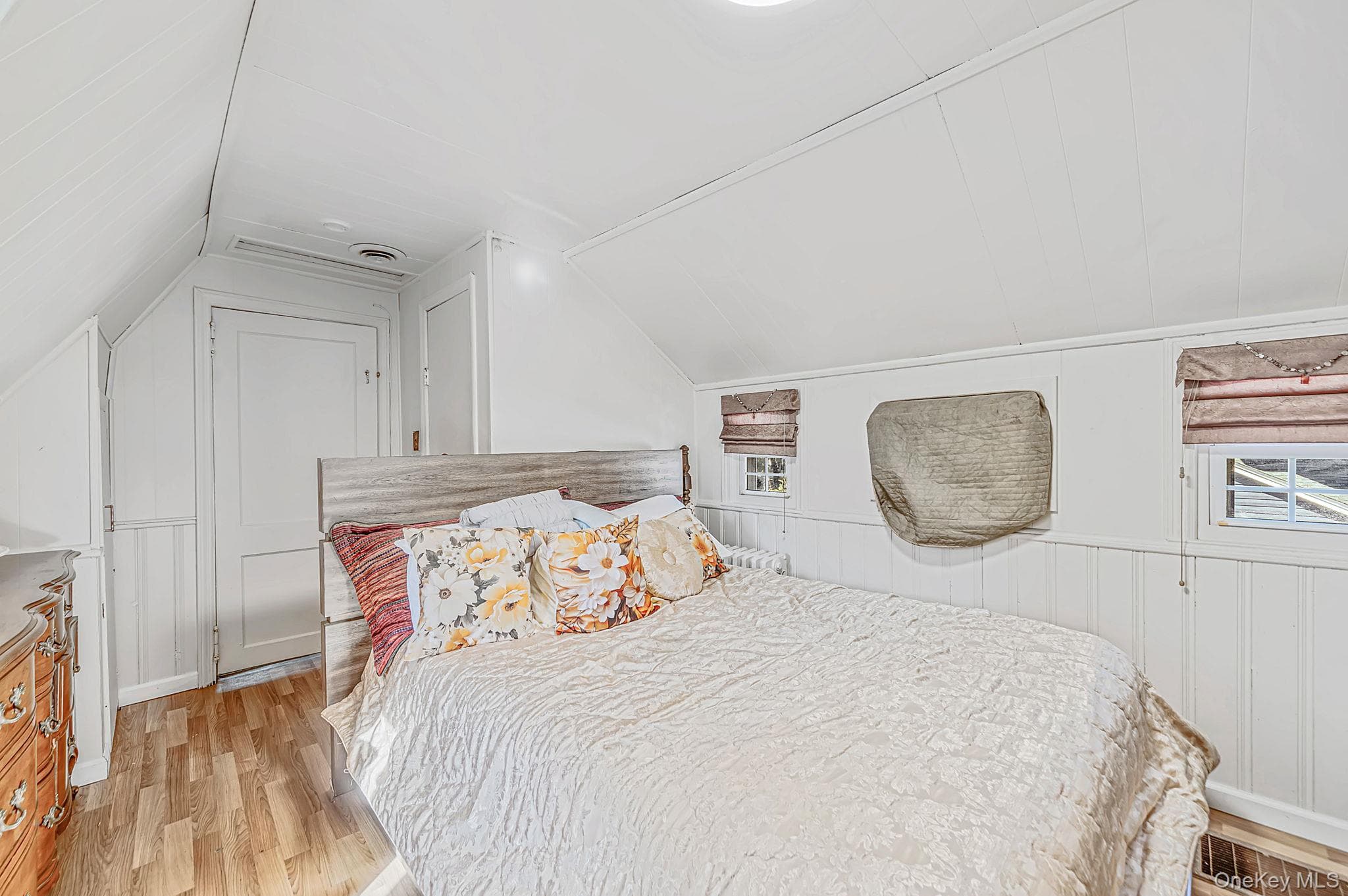 414 Avalon Place thumbnail 32