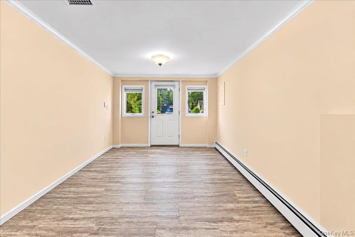 3740 Eleanor Drive thumbnail 20