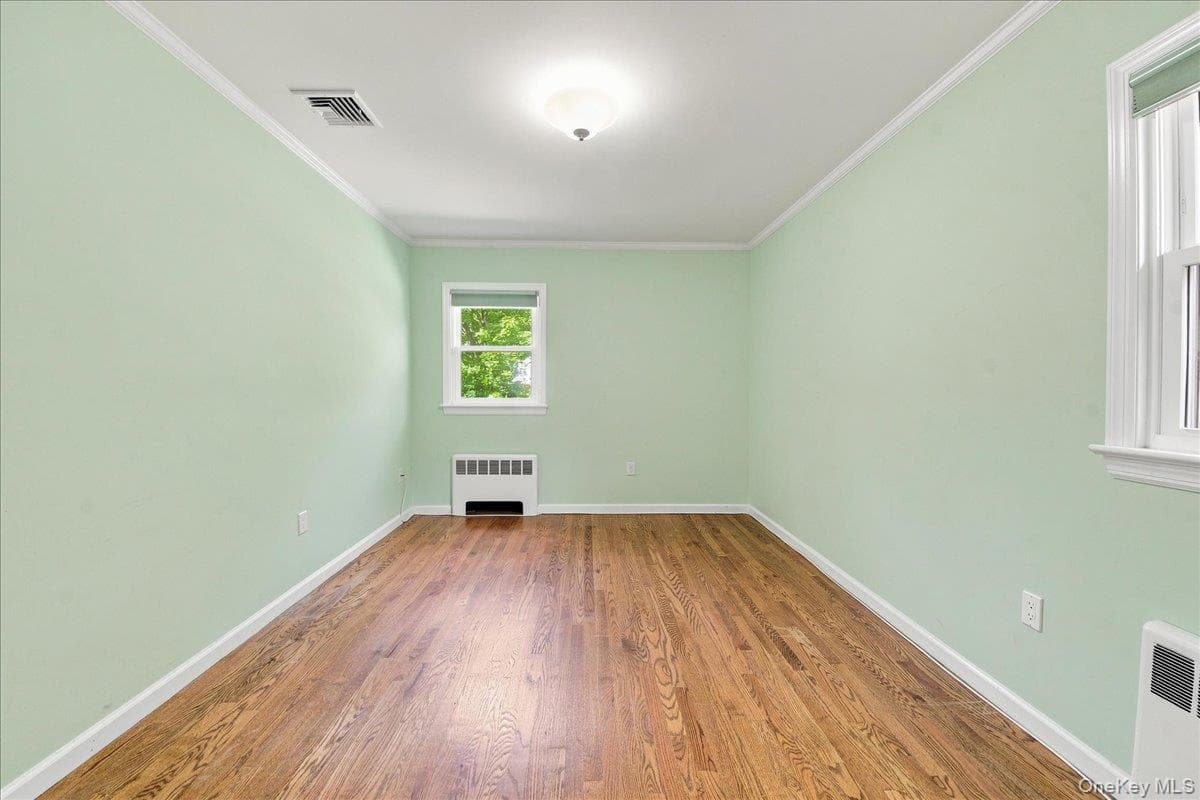 3740 Eleanor Drive thumbnail 16