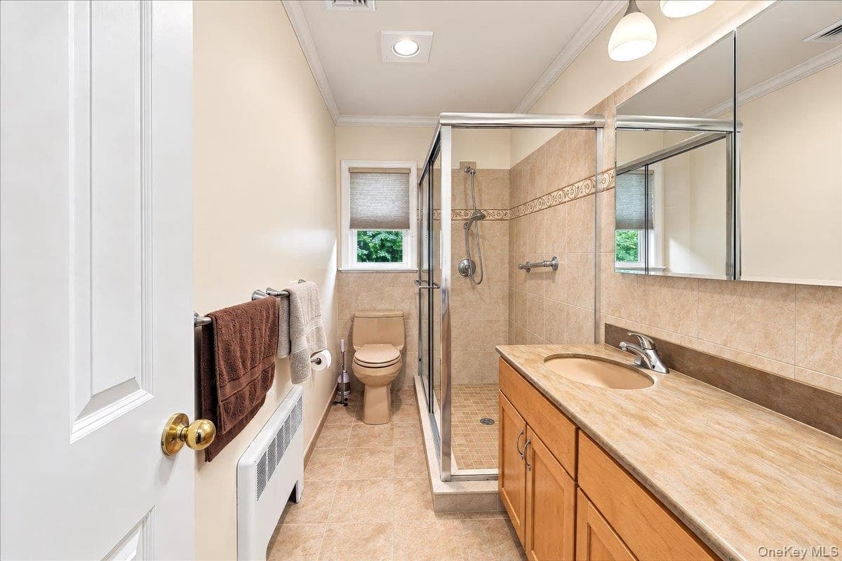 3740 Eleanor Drive thumbnail 17