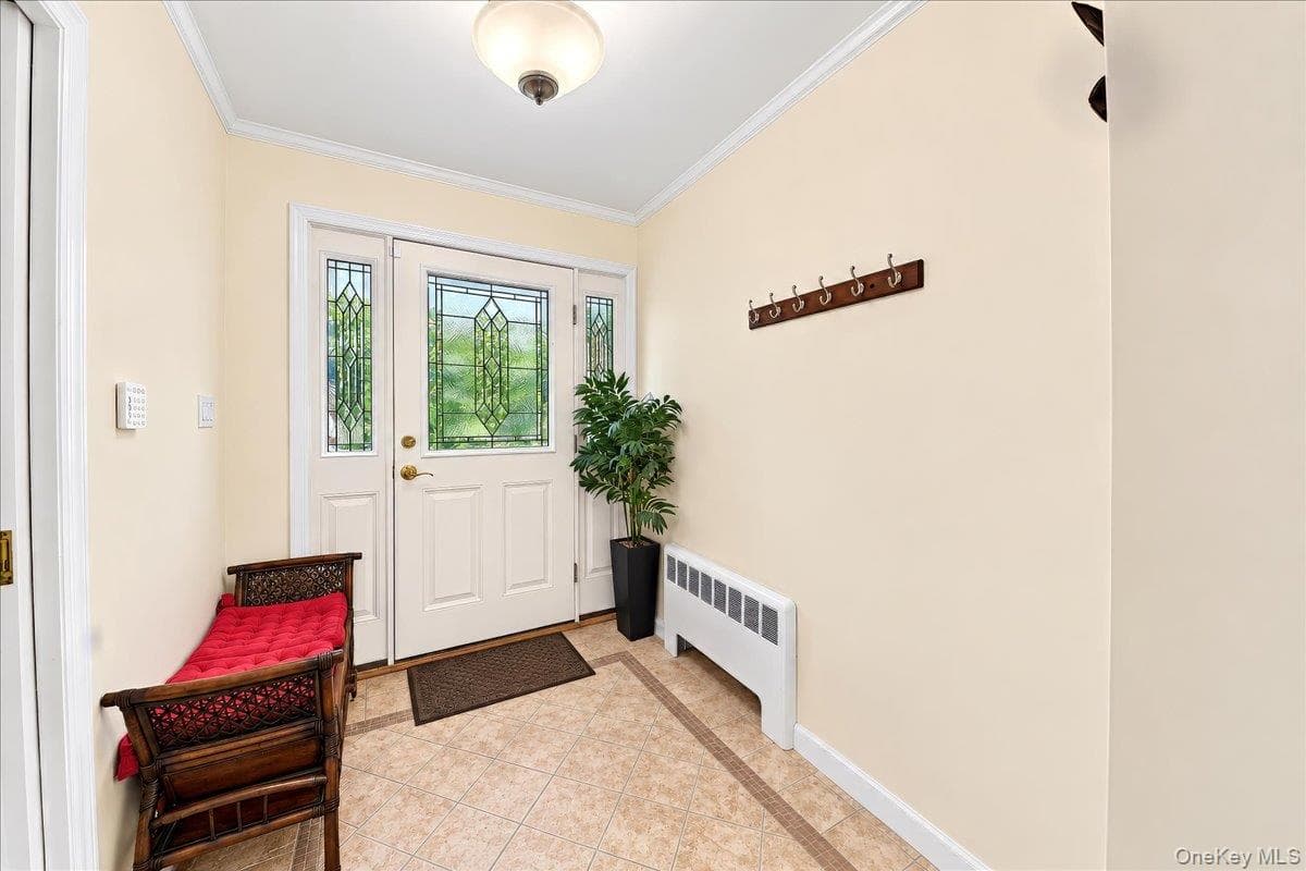 3740 Eleanor Drive thumbnail 4