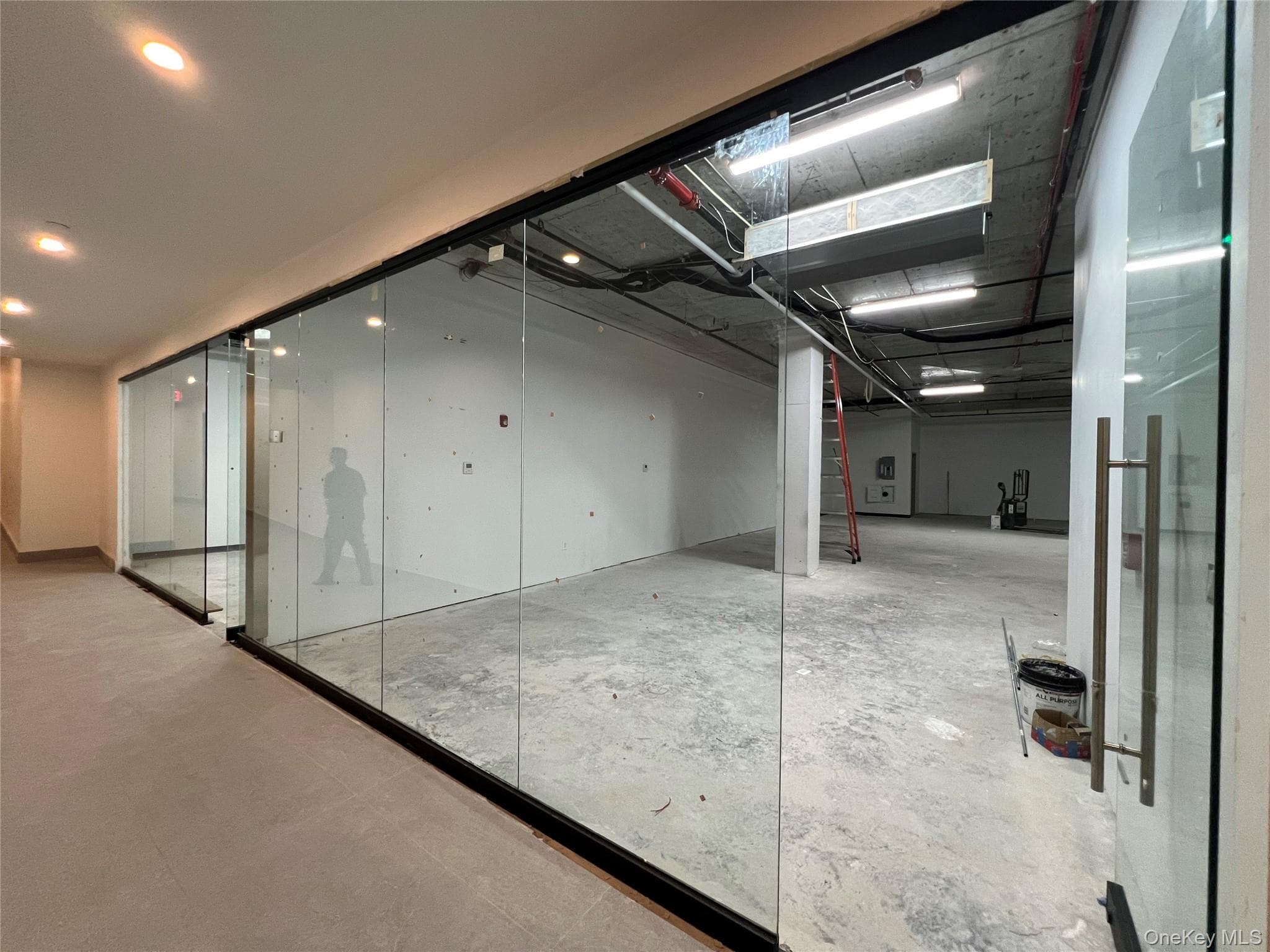 38-20 Parsons Boulevard Unit: CF9 thumbnail 4