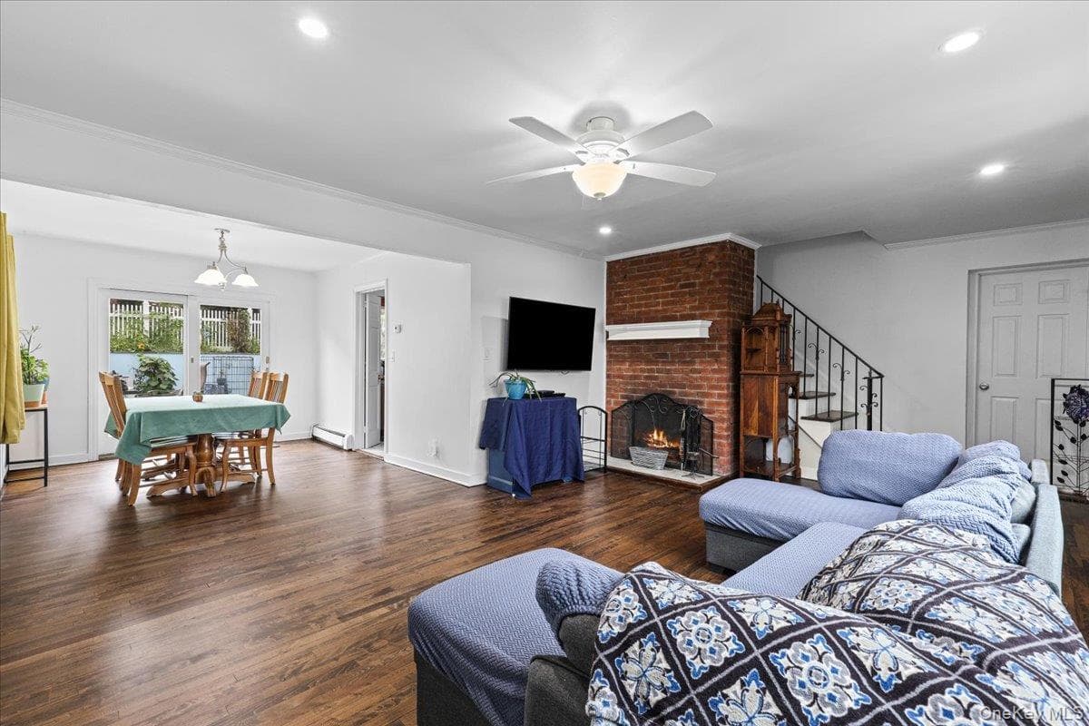 83 Joyce Road thumbnail 5