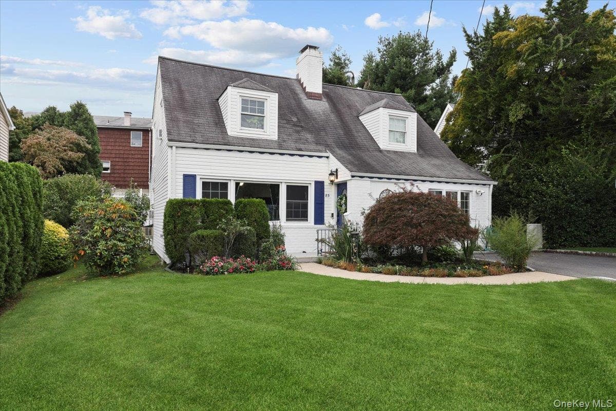 83 Joyce Road, Eastchester