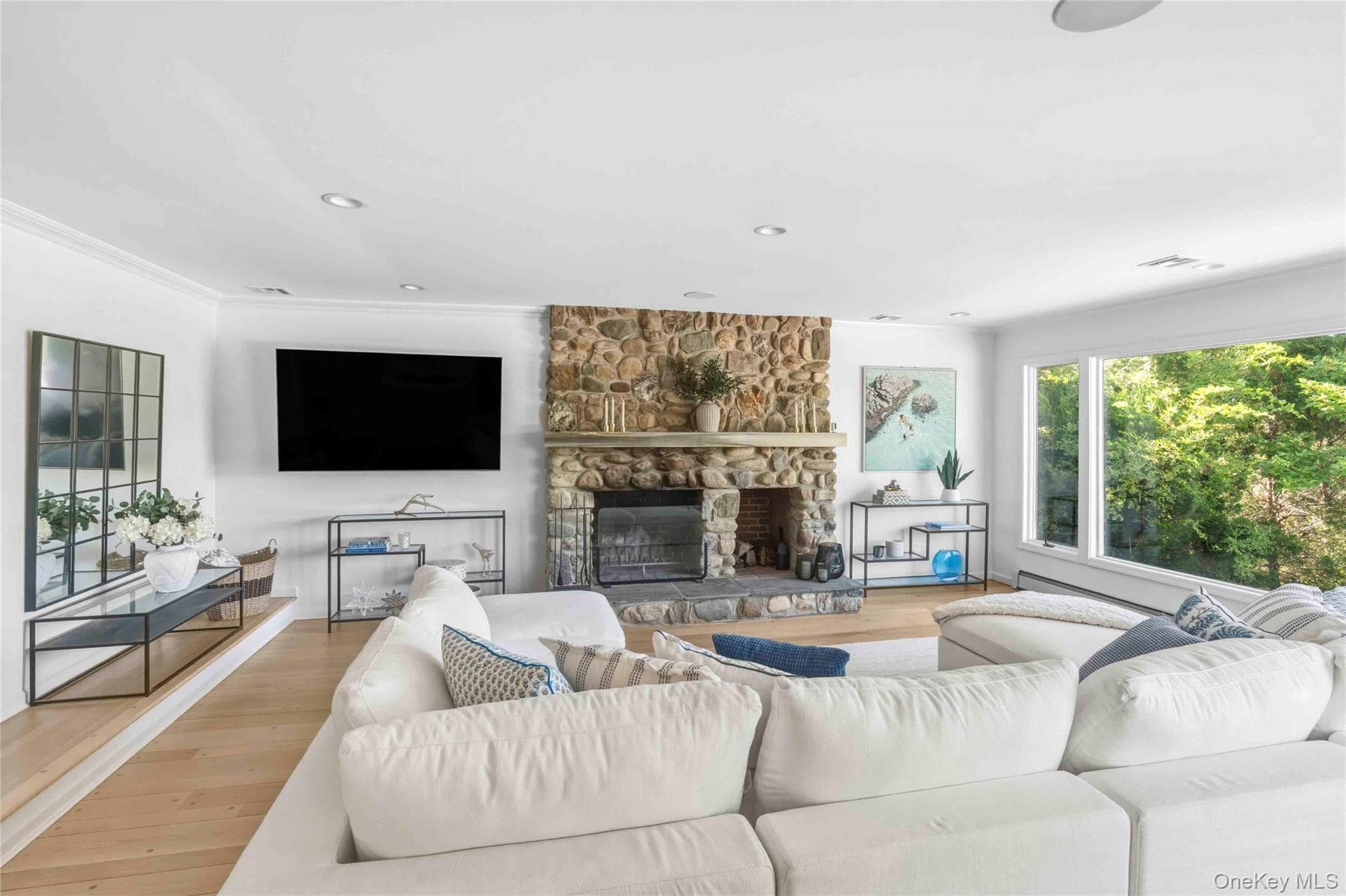 50 Sunset Avenue thumbnail 12