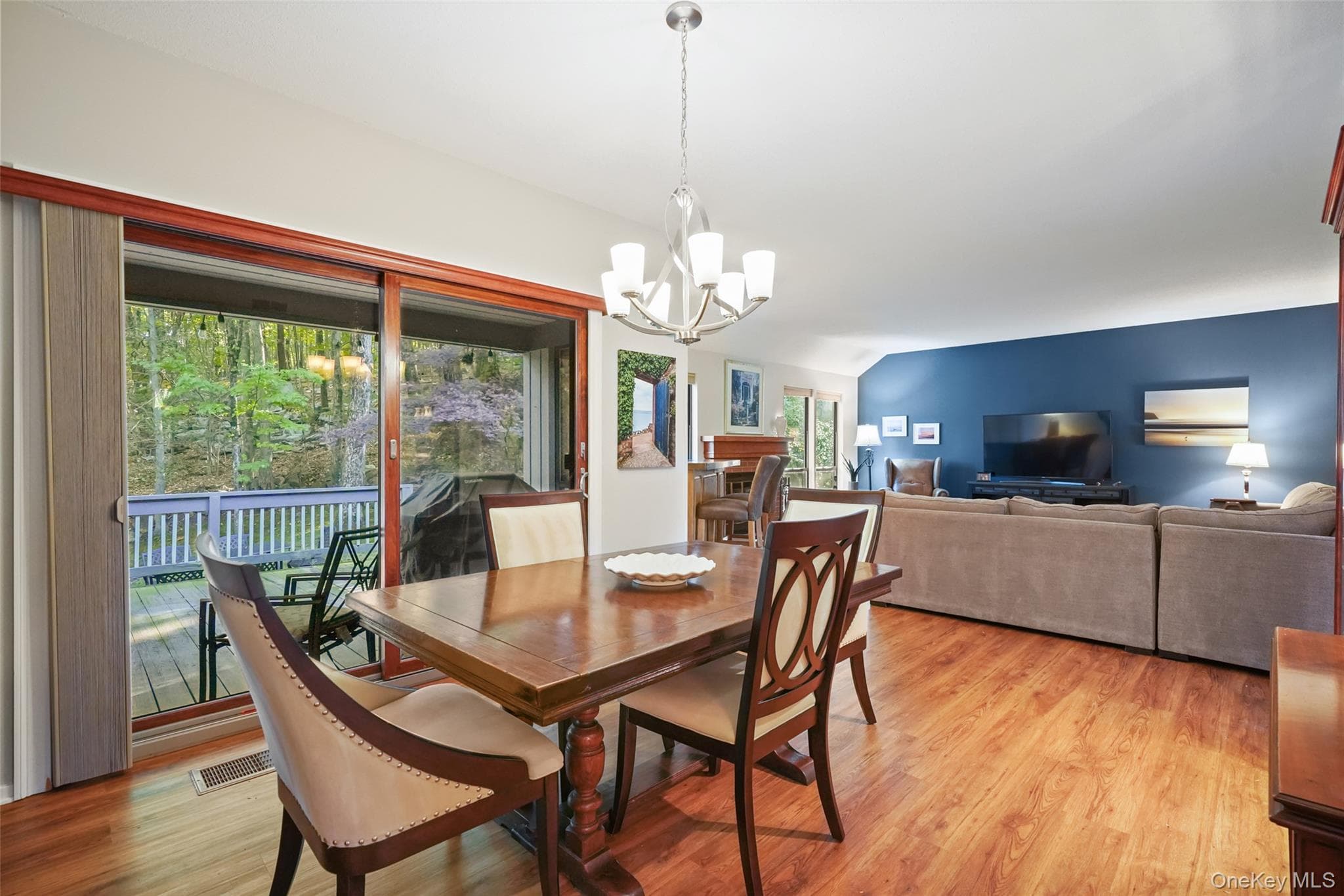 350 Heritage Hills Drive Unit: C thumbnail 5