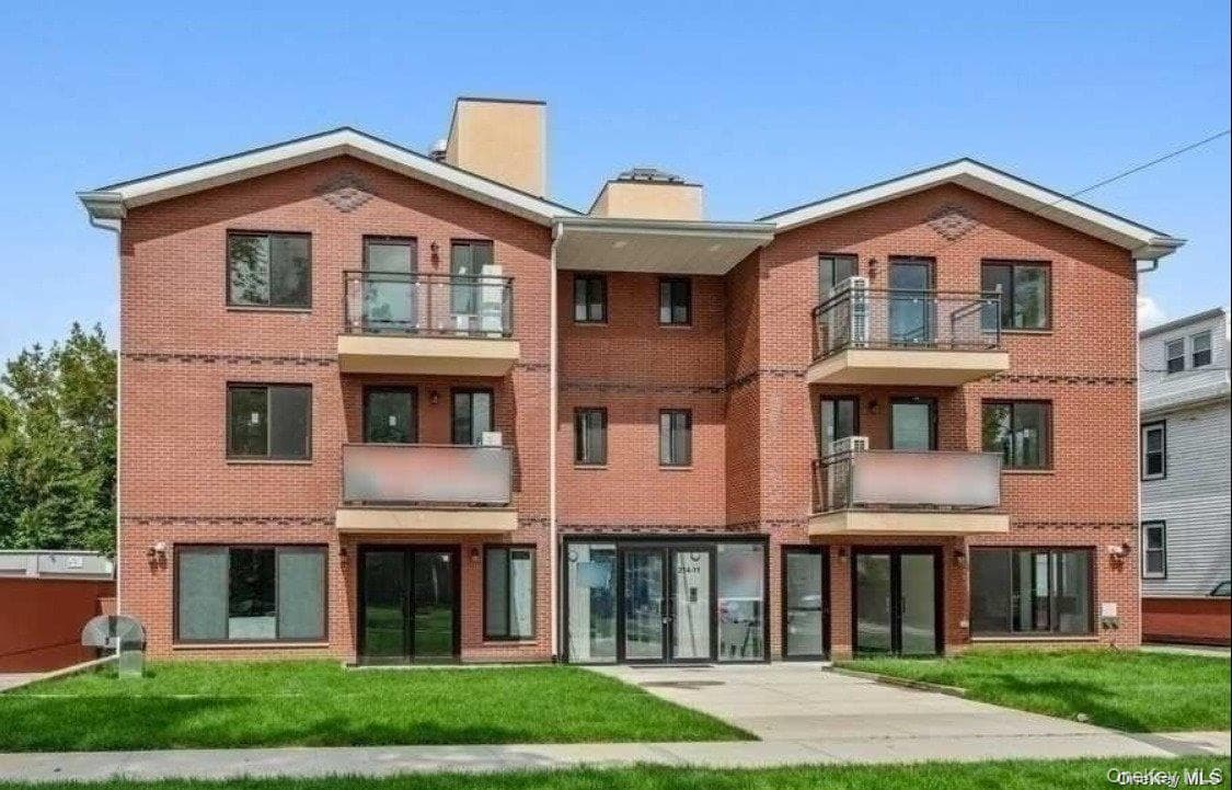 214-11 35th Avenue Unit: C10, Bayside