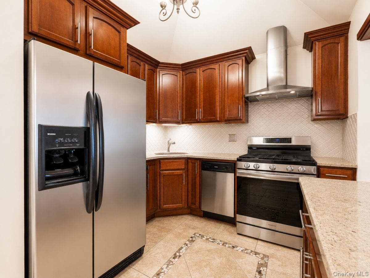 8719 57th Road Unit: 77 thumbnail 4