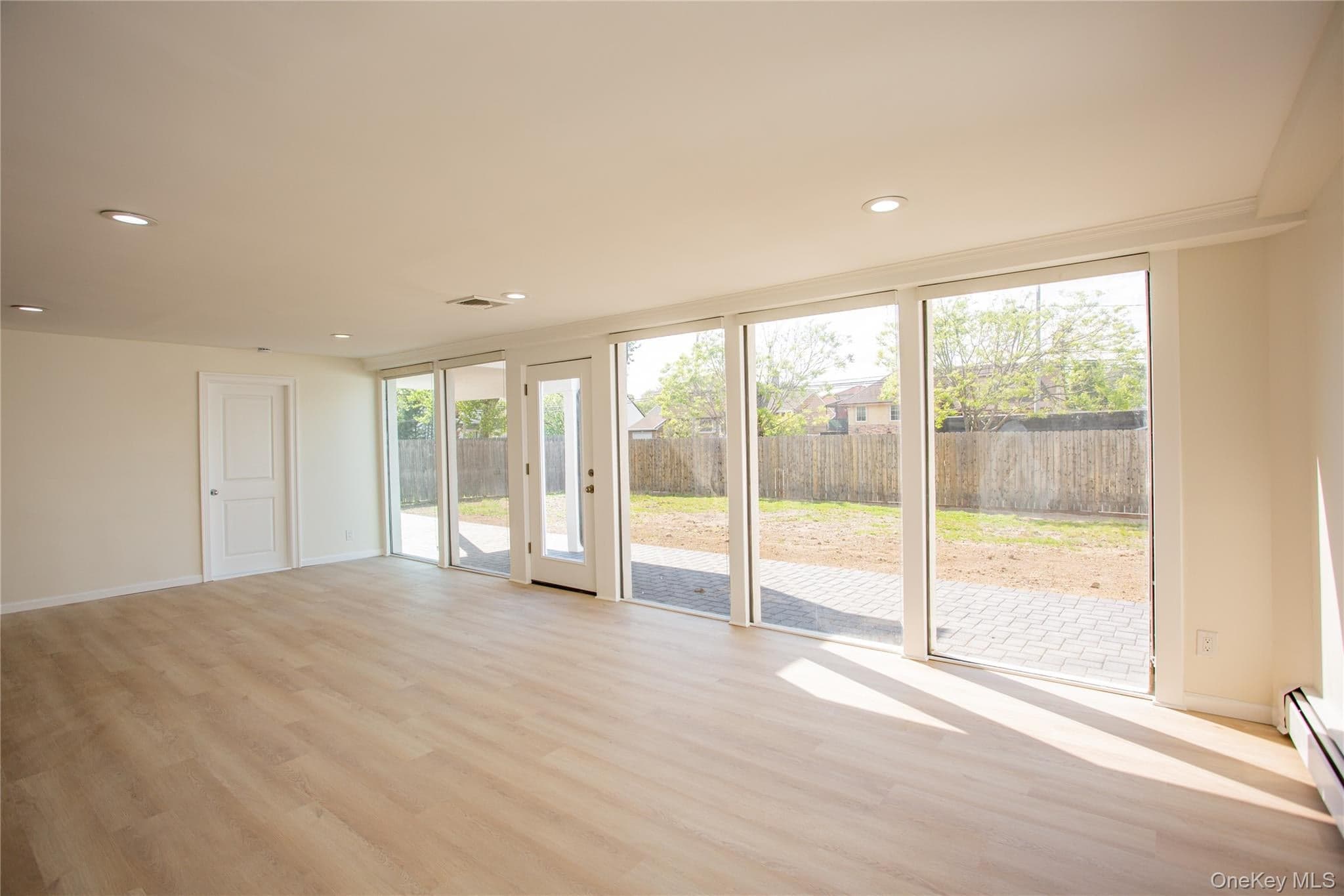 988 Westwood Road thumbnail 27