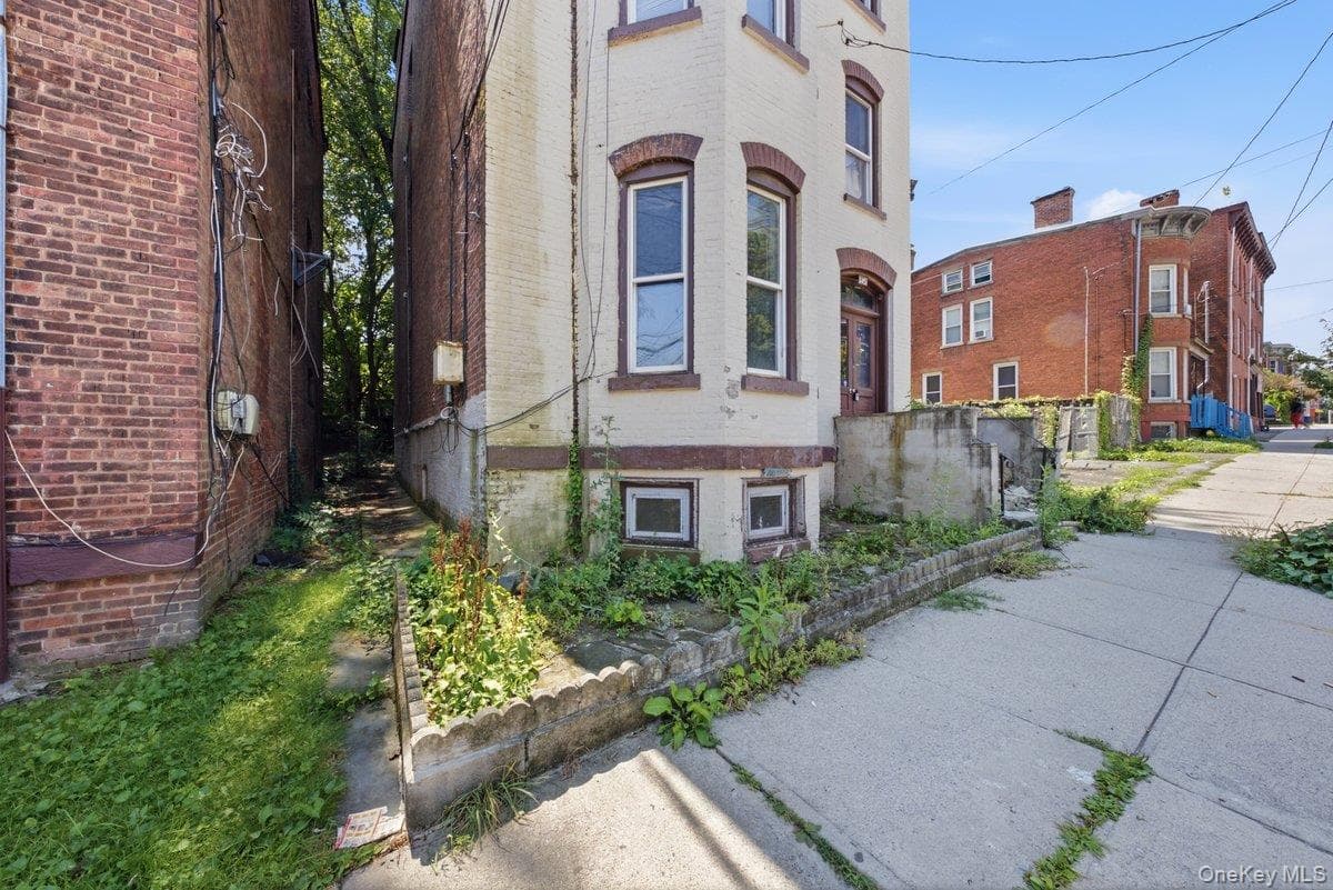 145 Renwick Street thumbnail 25