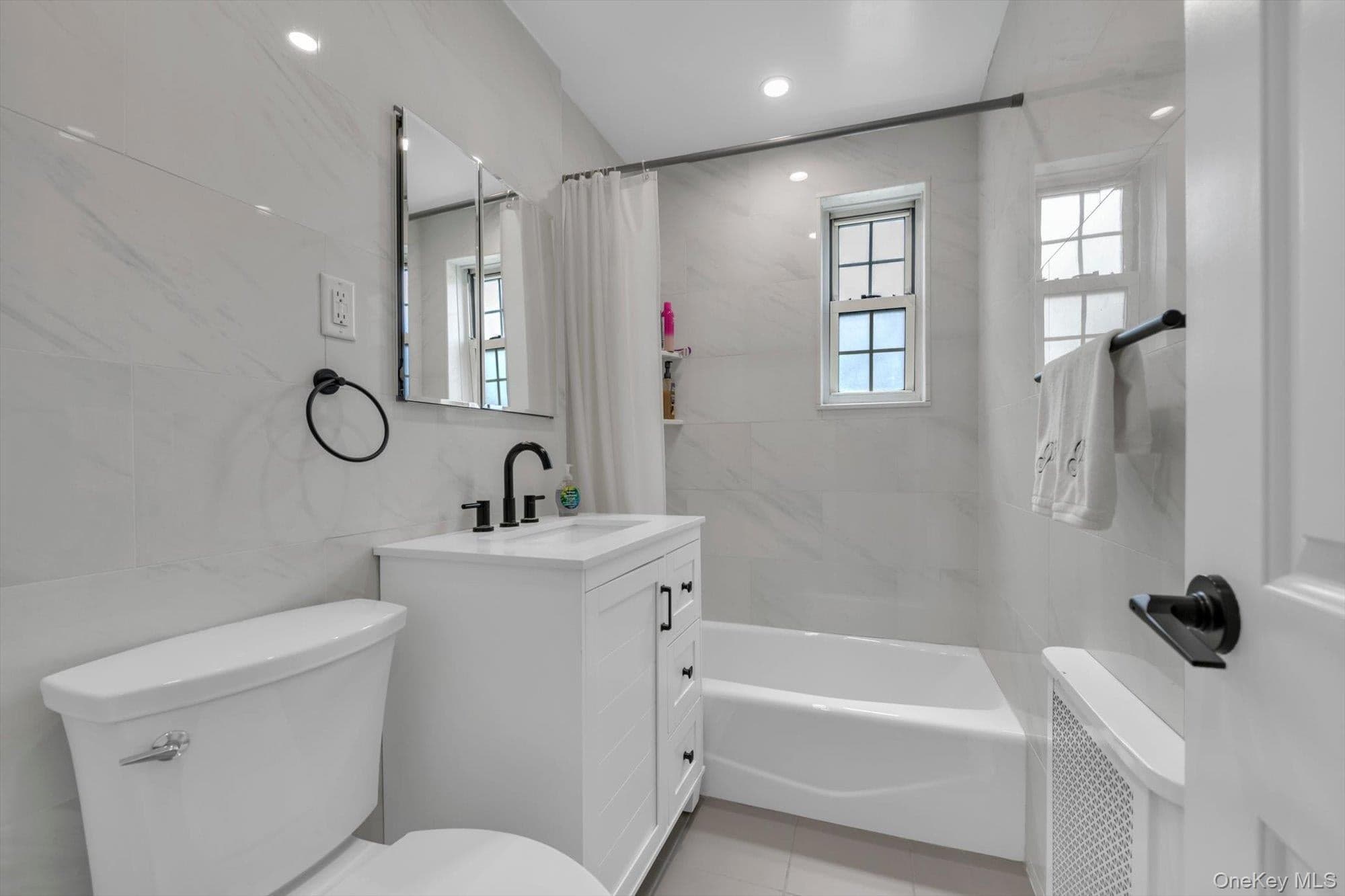 6939 213th Street Unit: 218 thumbnail 9