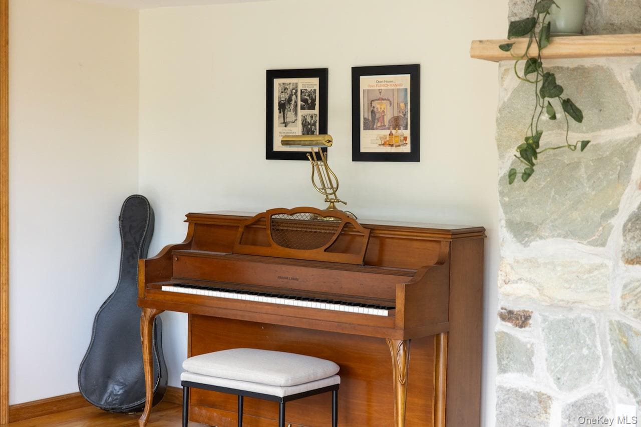 2114 Brush Ridge Road thumbnail 14
