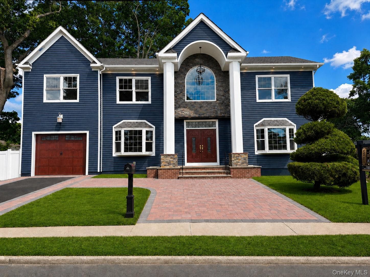 993 Orlando Avenue, West Hempstead