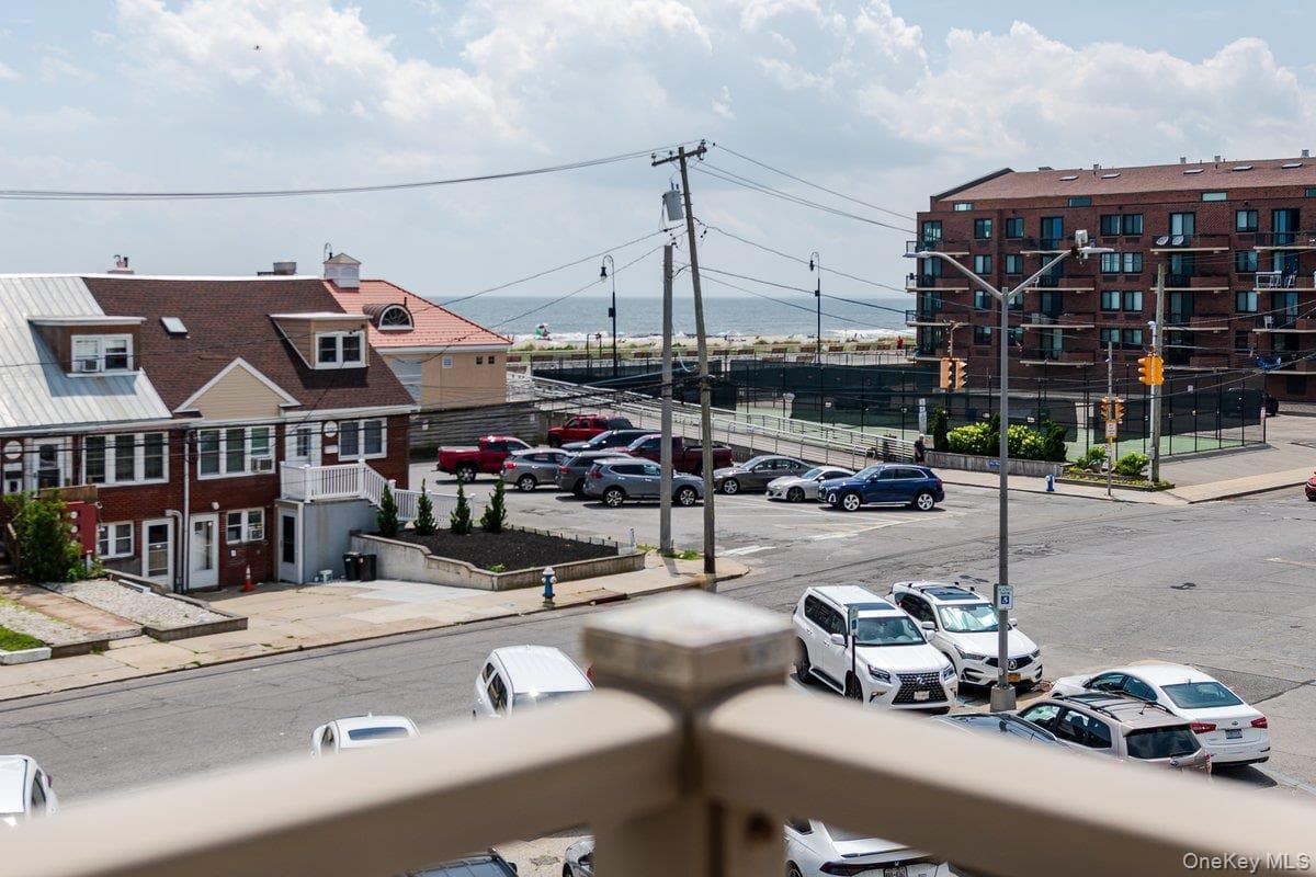 661 W Broadway Unit: 401 thumbnail 22