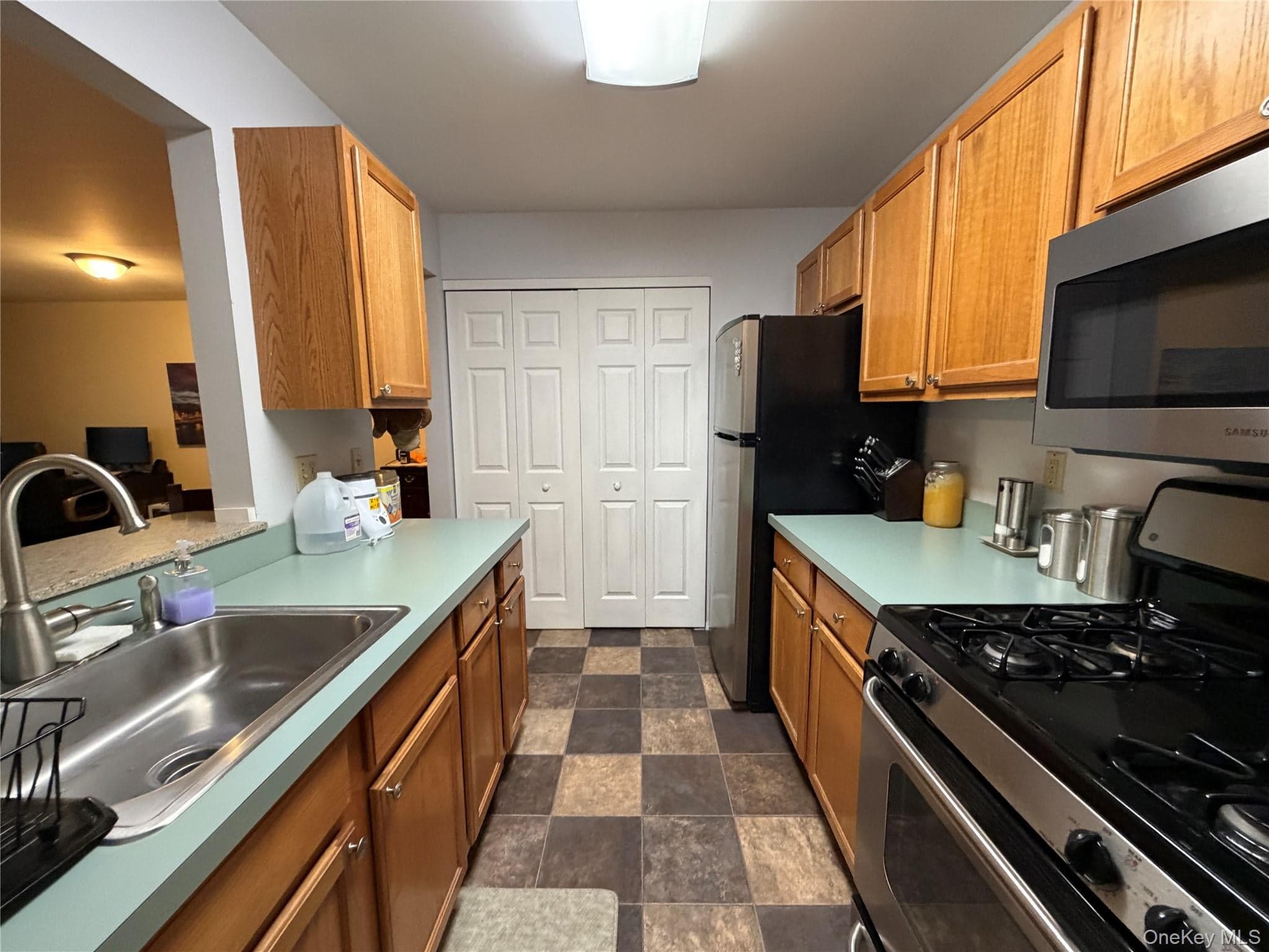 18 Deer Court Drive thumbnail 7