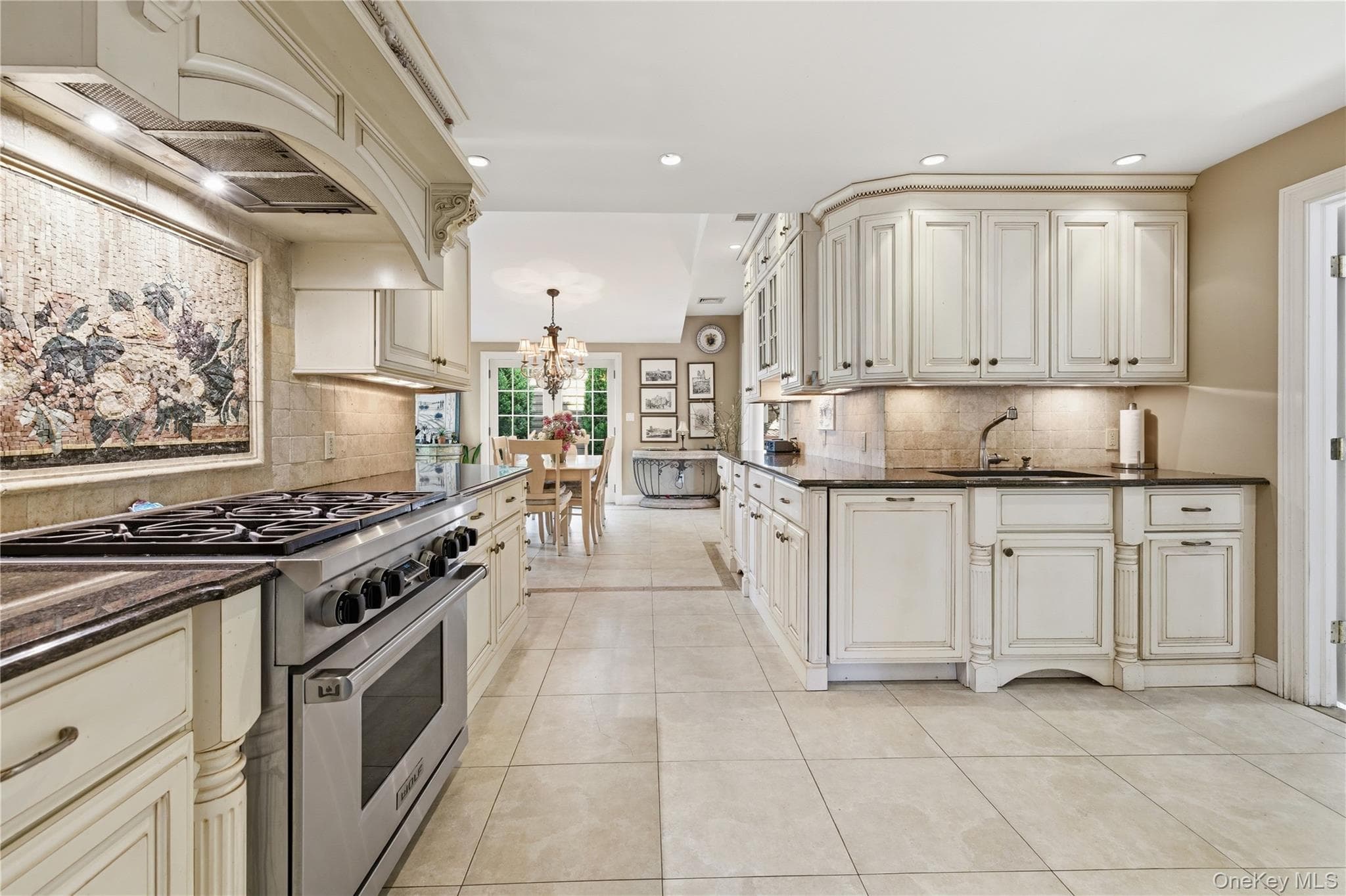 33 Greenbriar Drive thumbnail 5