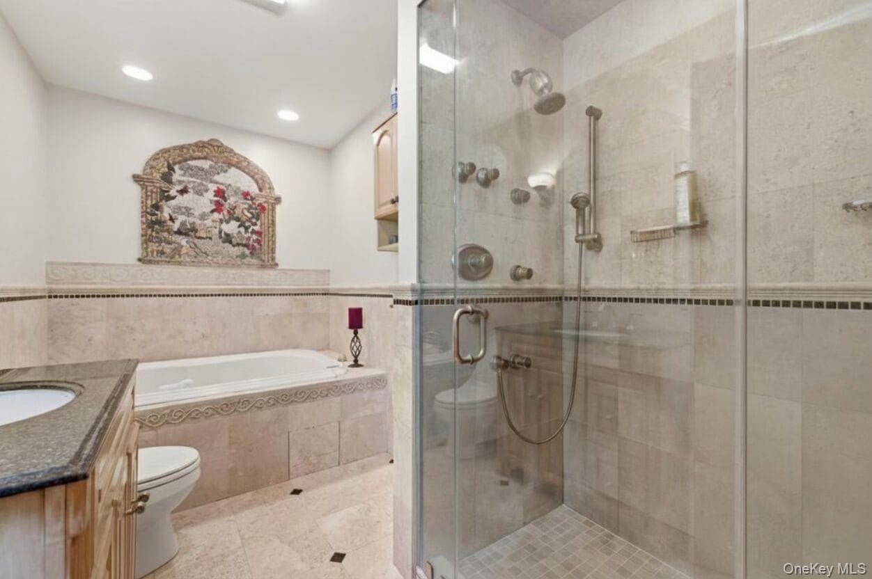 33 Greenbriar Drive thumbnail 15