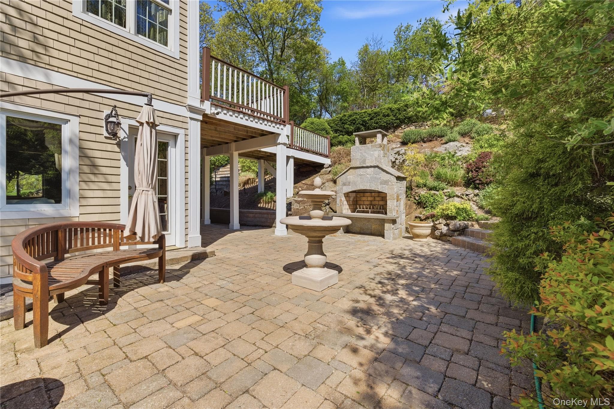 33 Greenbriar Drive thumbnail 29