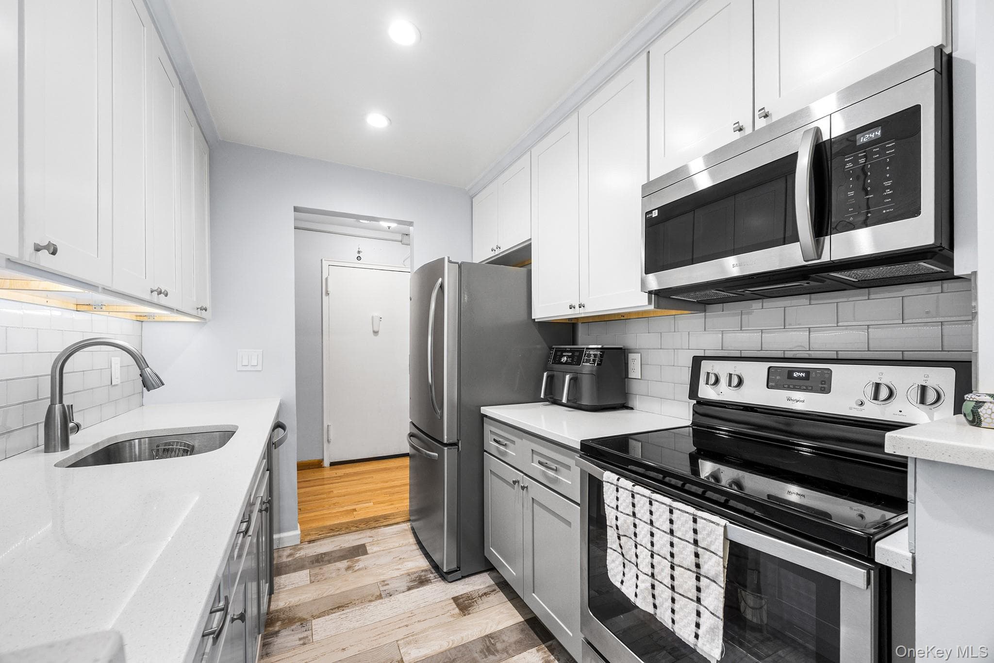 111 Dehaven Drive Unit: 127 thumbnail 6