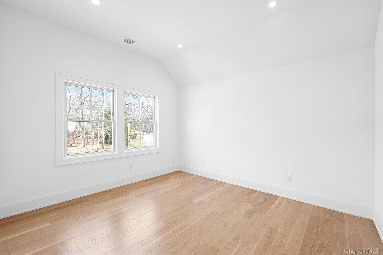 278 Hampton Street thumbnail 18