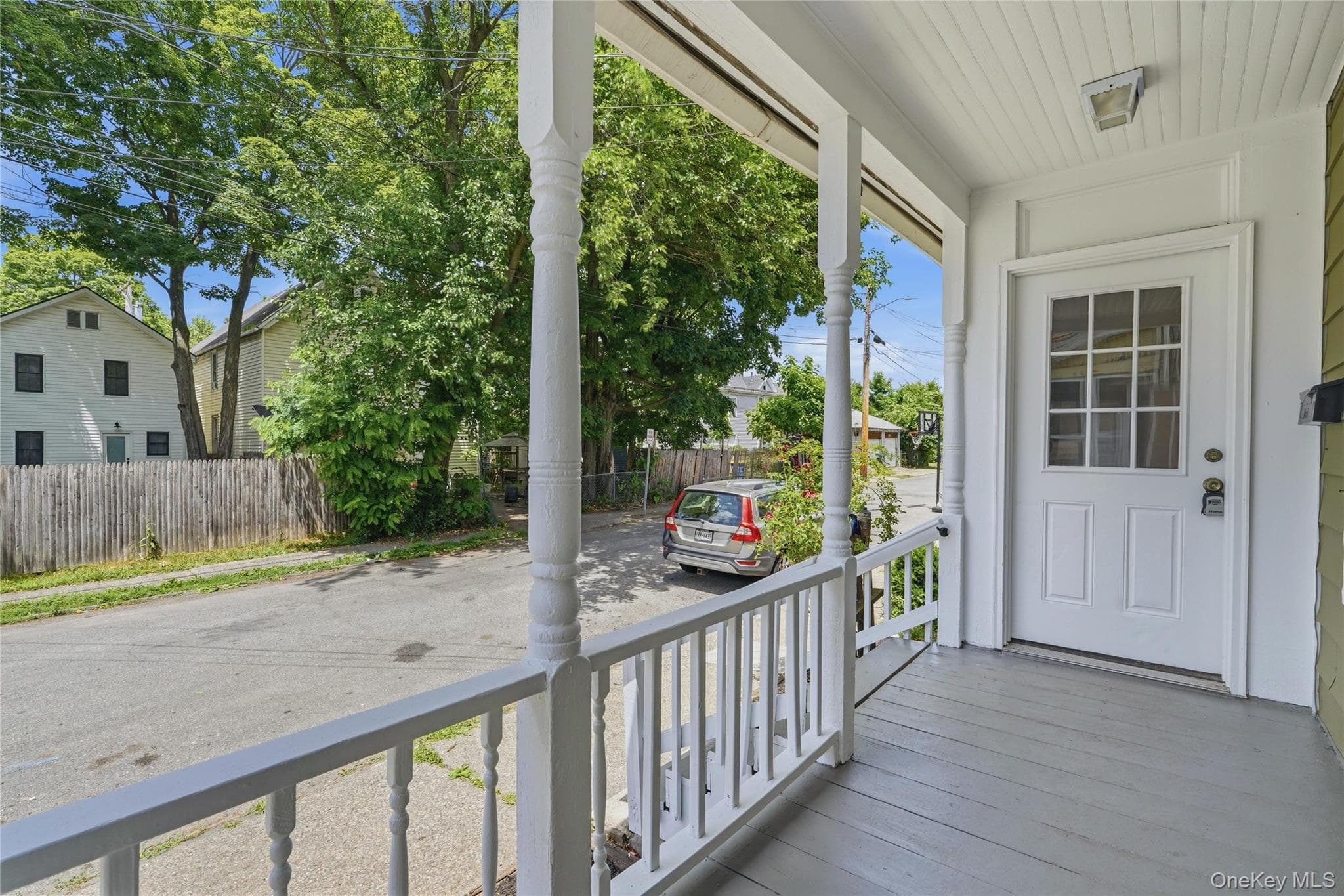 70 Vandeusen Street thumbnail 2