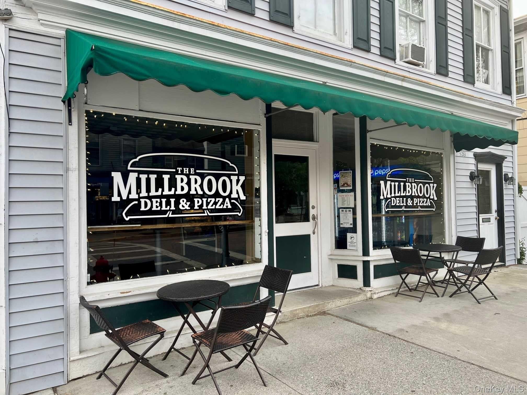 3281 Franklin Avenue, Millbrook