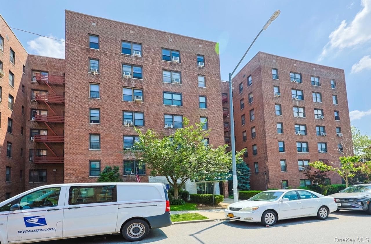 83-85 116th Street Unit: 3K thumbnail 20