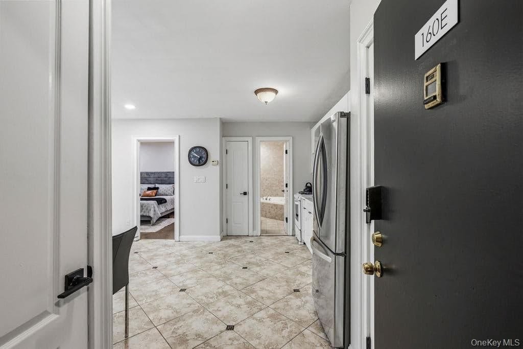 160 E Kearsing Parkway thumbnail 6