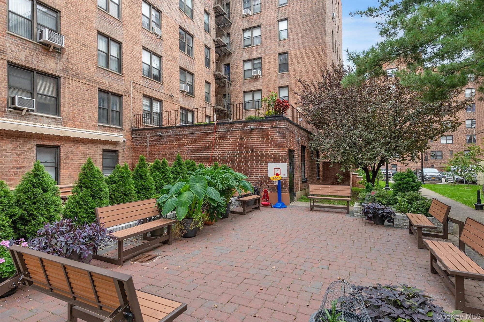 105-30 66th Avenue Unit: 5D thumbnail 16