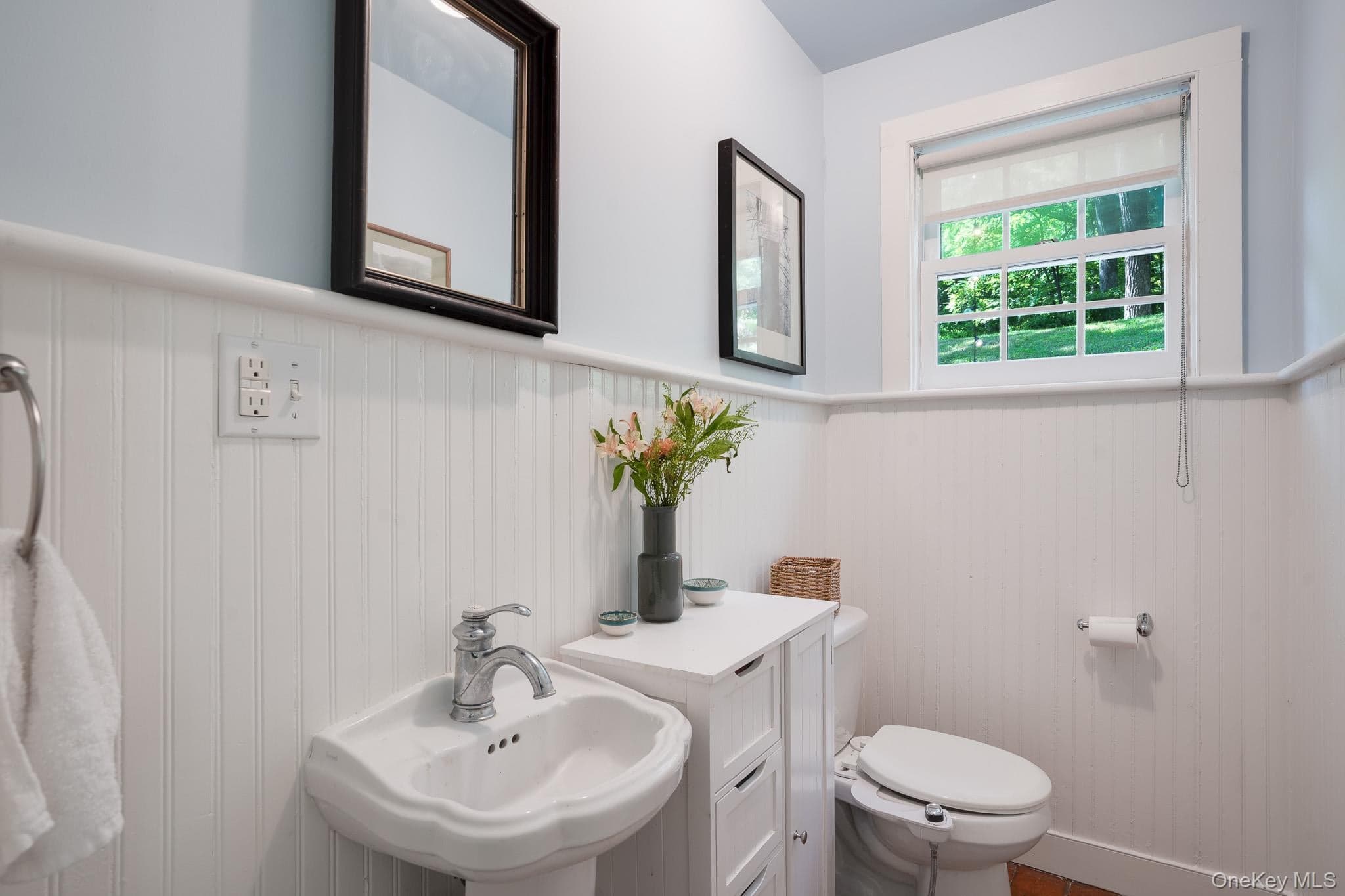 568 Hickory Bush Road thumbnail 13
