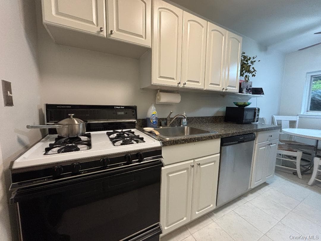 2333 Palmer Avenue Unit: 2F thumbnail 5