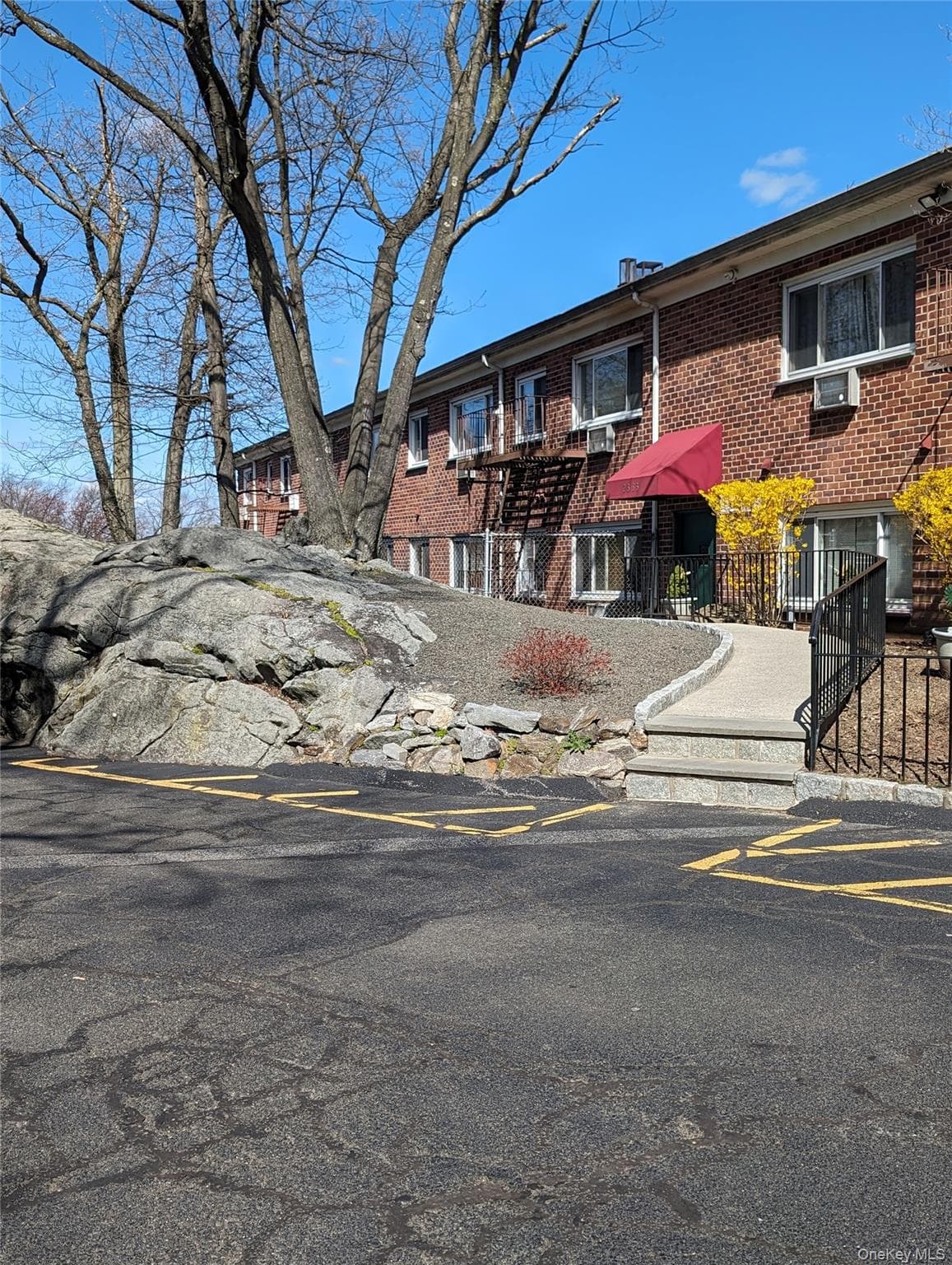 2333 Palmer Avenue Unit: 2F thumbnail 15