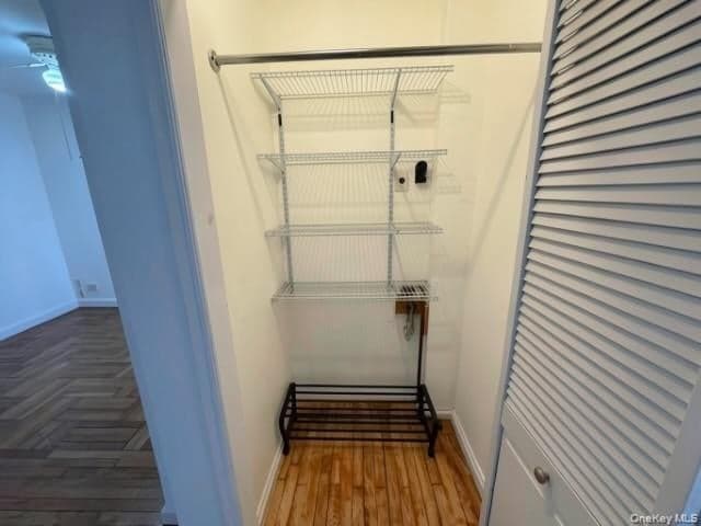 3017 Riverdale Avenue Unit: 1F thumbnail 13