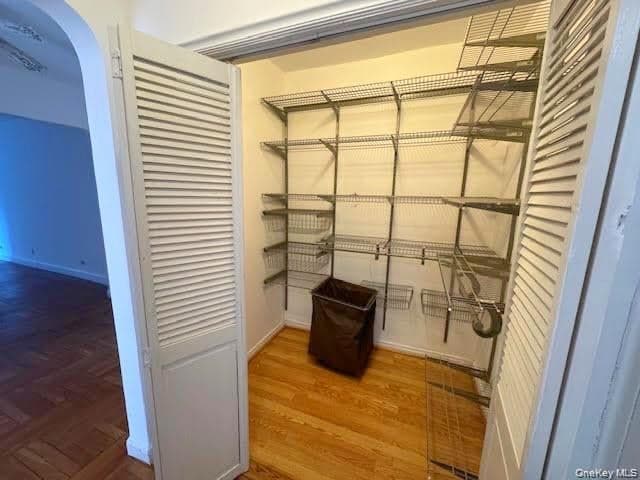 3017 Riverdale Avenue Unit: 1F thumbnail 12