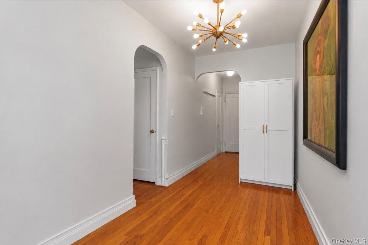 114-20 Queens Boulevard Unit: E9 thumbnail 4