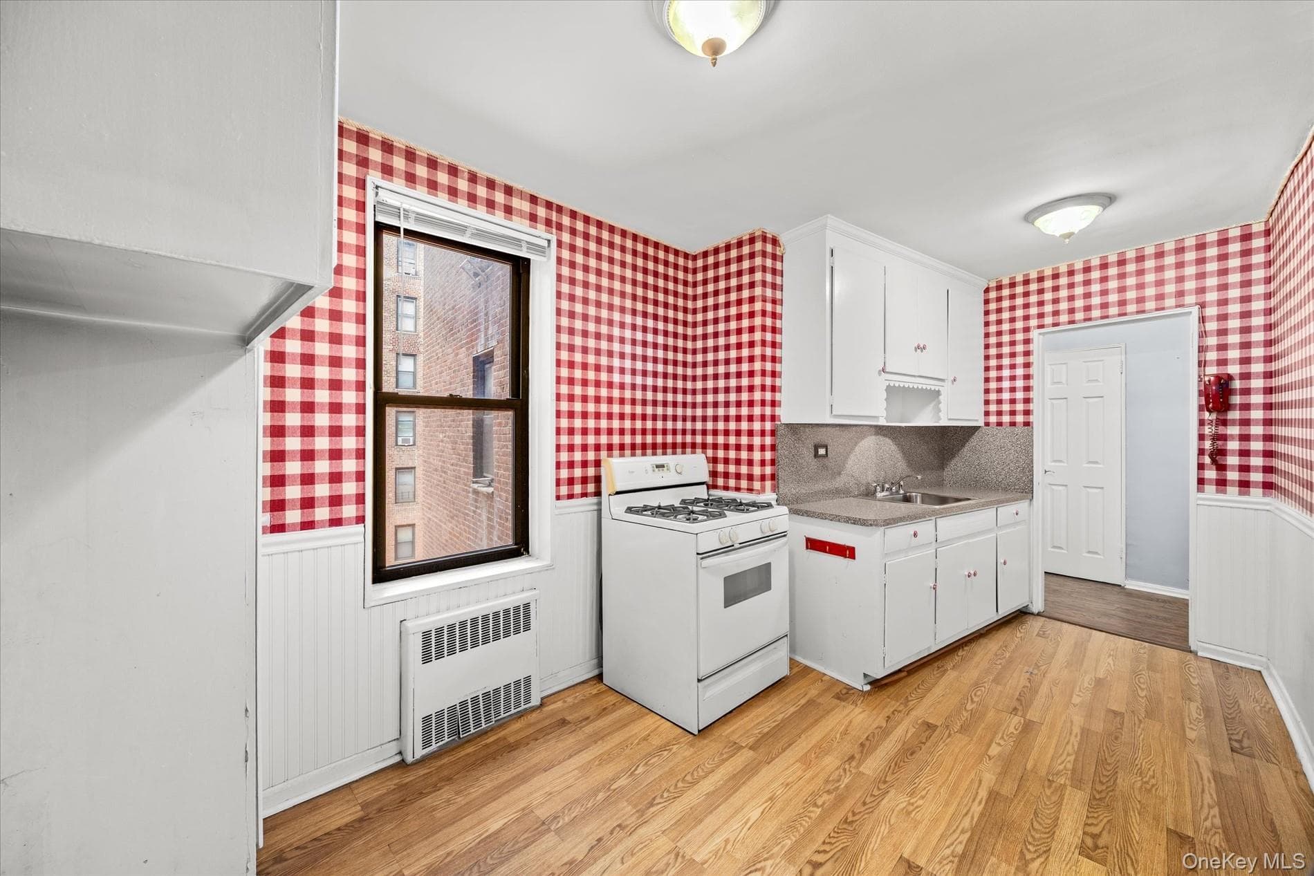 83-77 Woodhaven Boulevard Unit: 3F thumbnail 6
