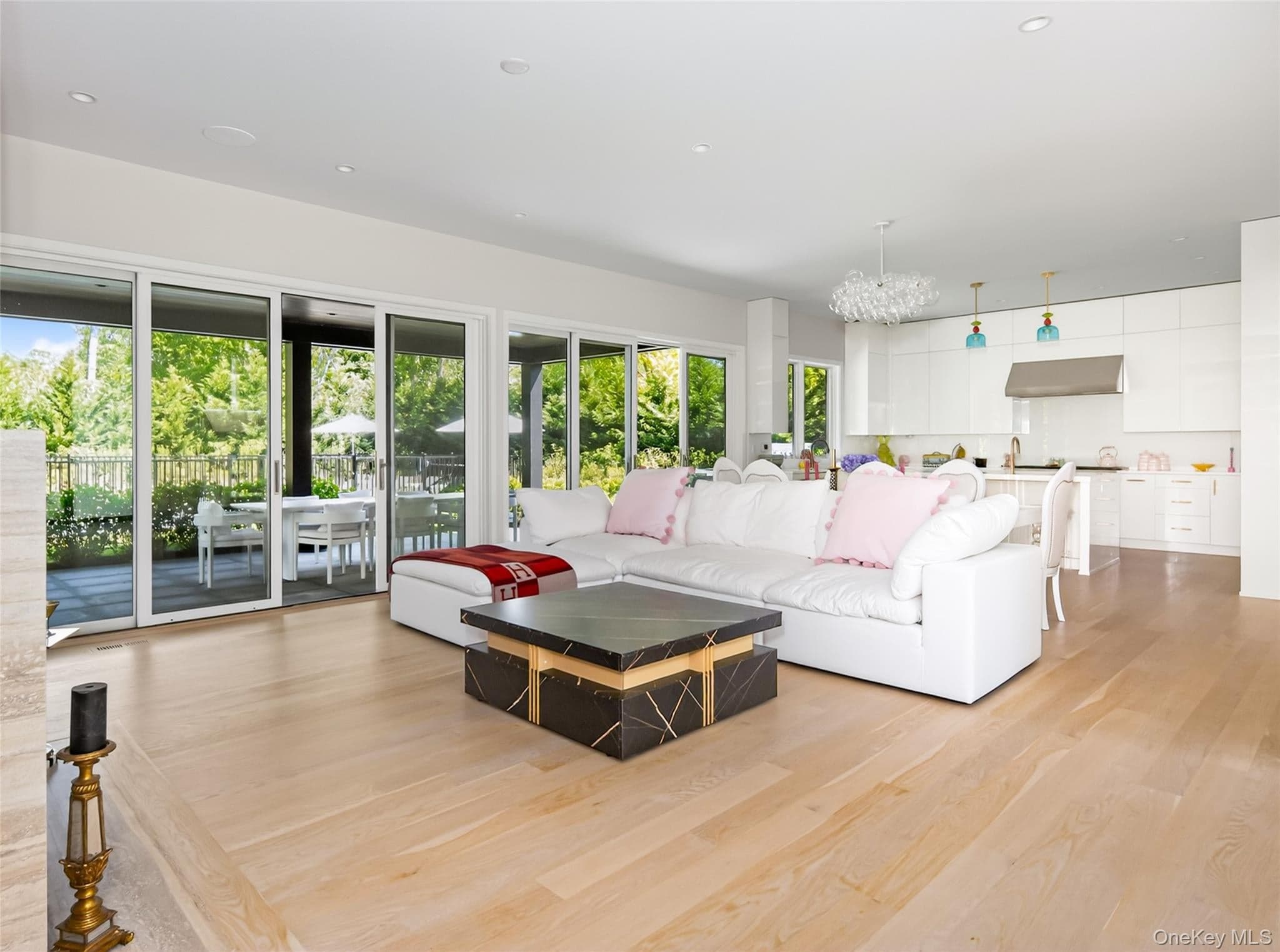 21 Lily Pond Drive thumbnail 7