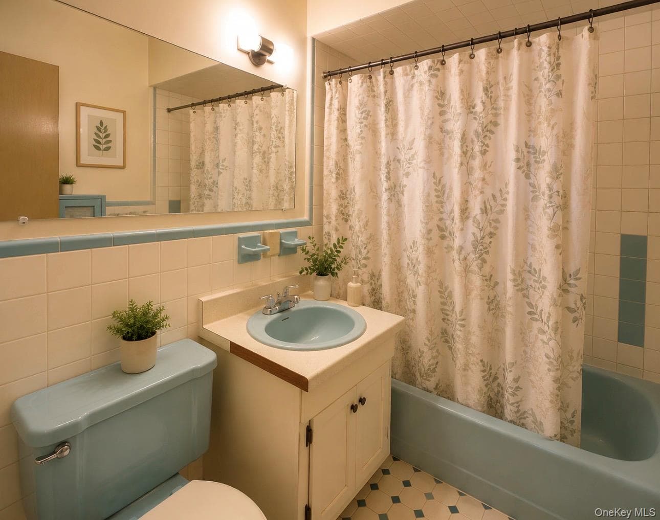 260 N Main Street ST Unit: B-42 thumbnail 4