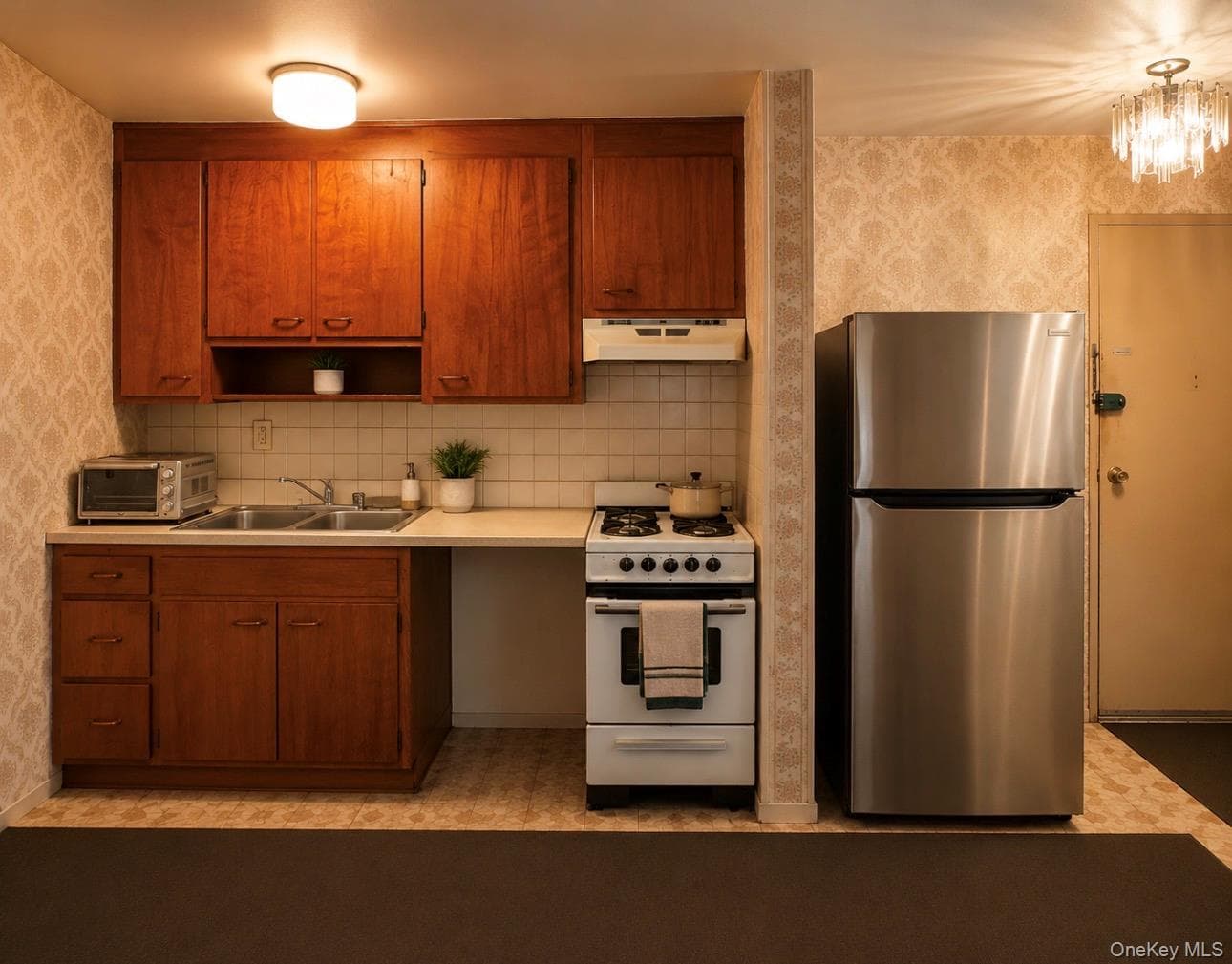 260 N Main Street ST Unit: B-42 thumbnail 2