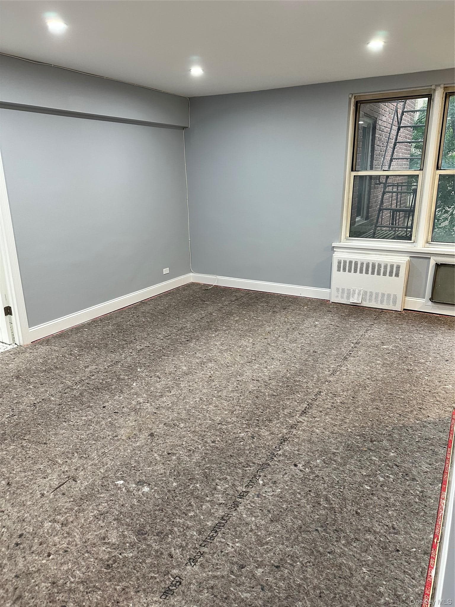 2385 Barker Avenue Unit: 2B thumbnail 3