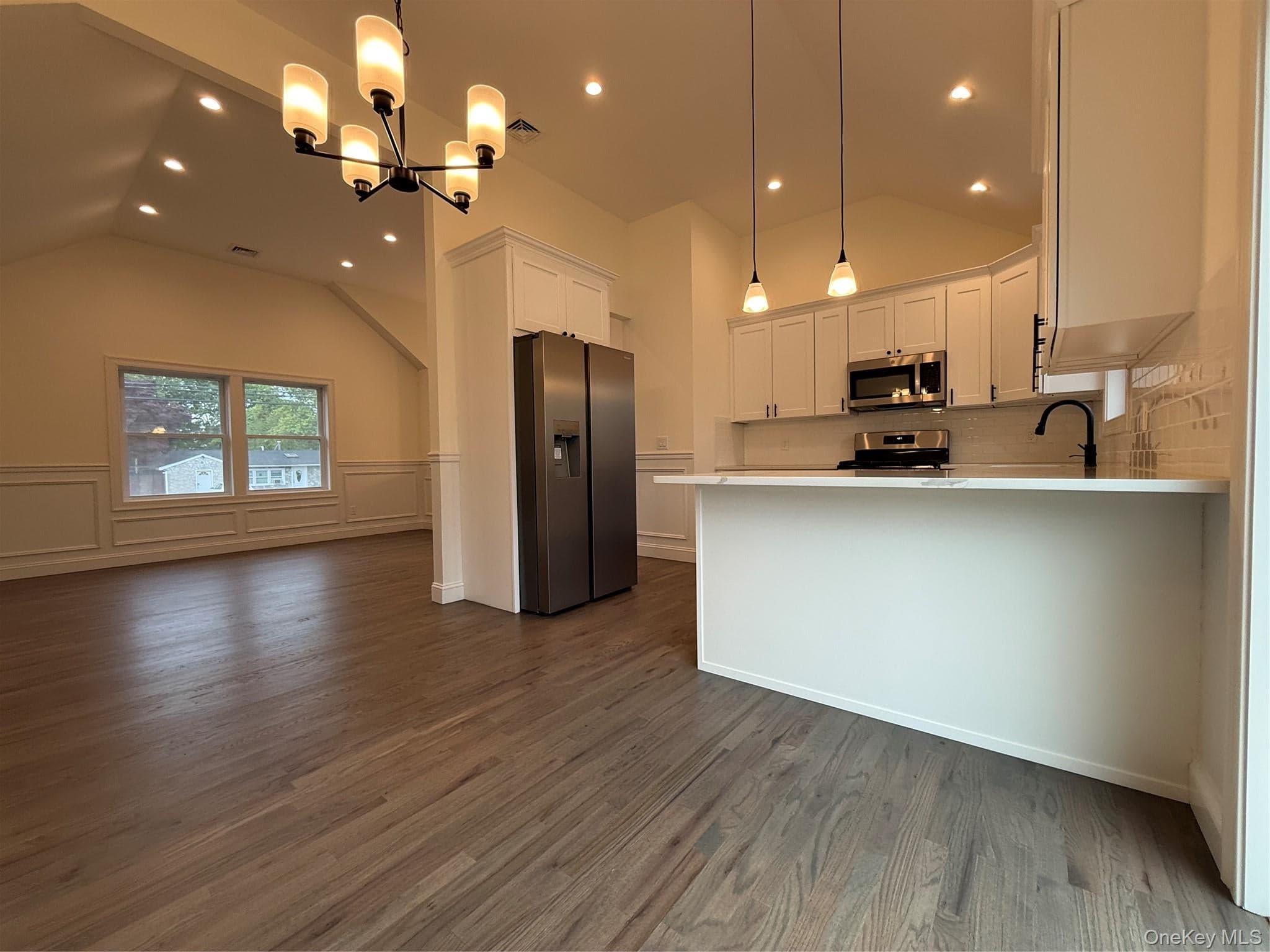 129 Southaven Avenue thumbnail 5