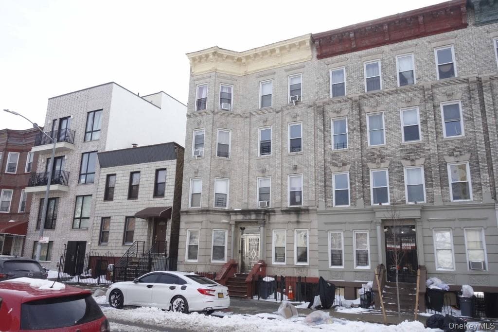 208 Sumpter Street thumbnail 15